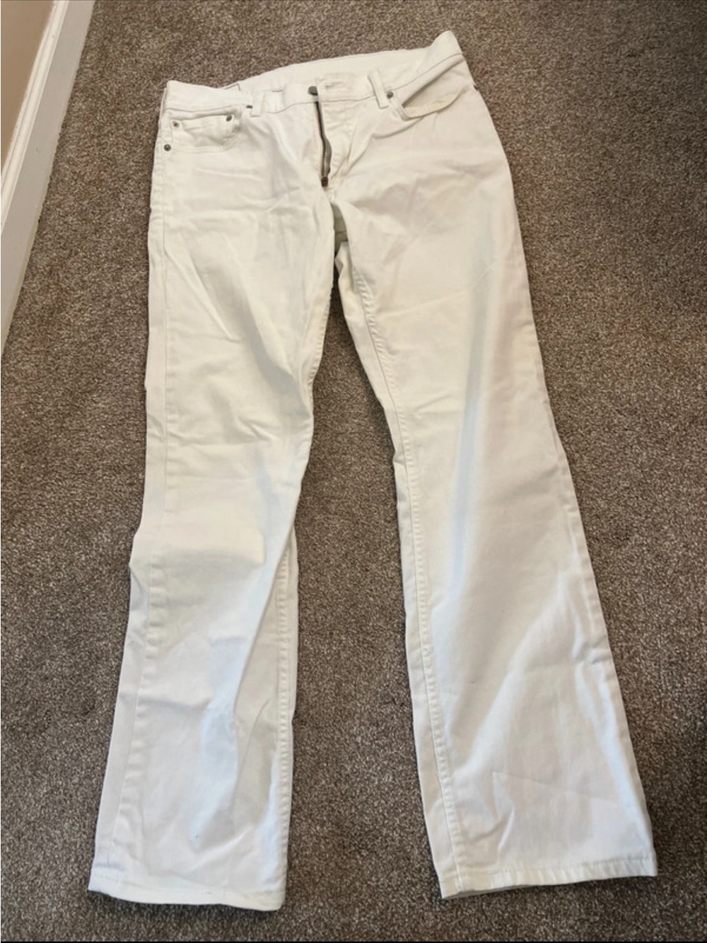 White Men’s Straight-Leg Jeans